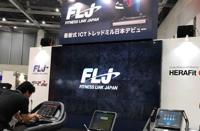 展示会／マルチディスプレイ165インチ